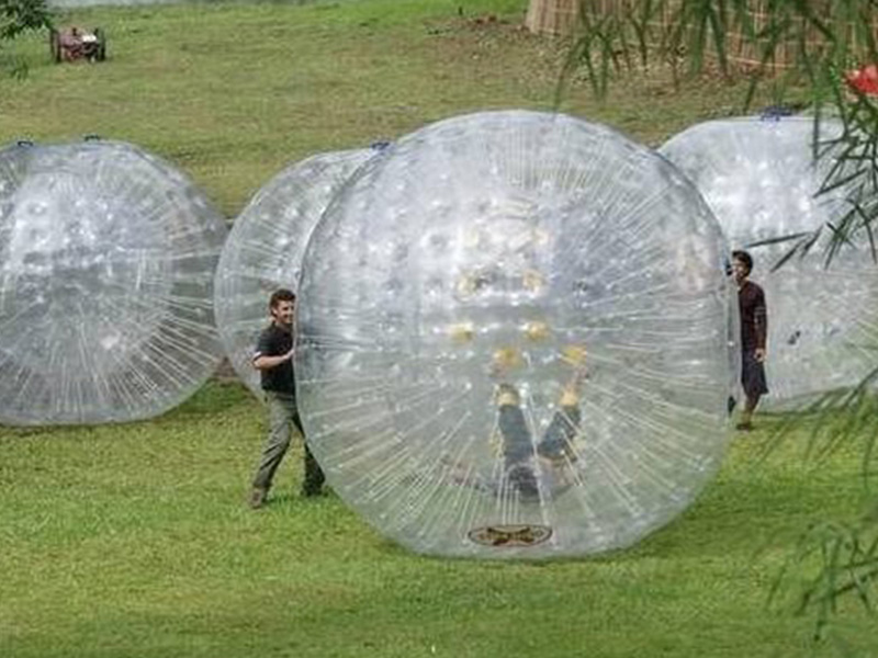 ลูกบอล Zorb พอง